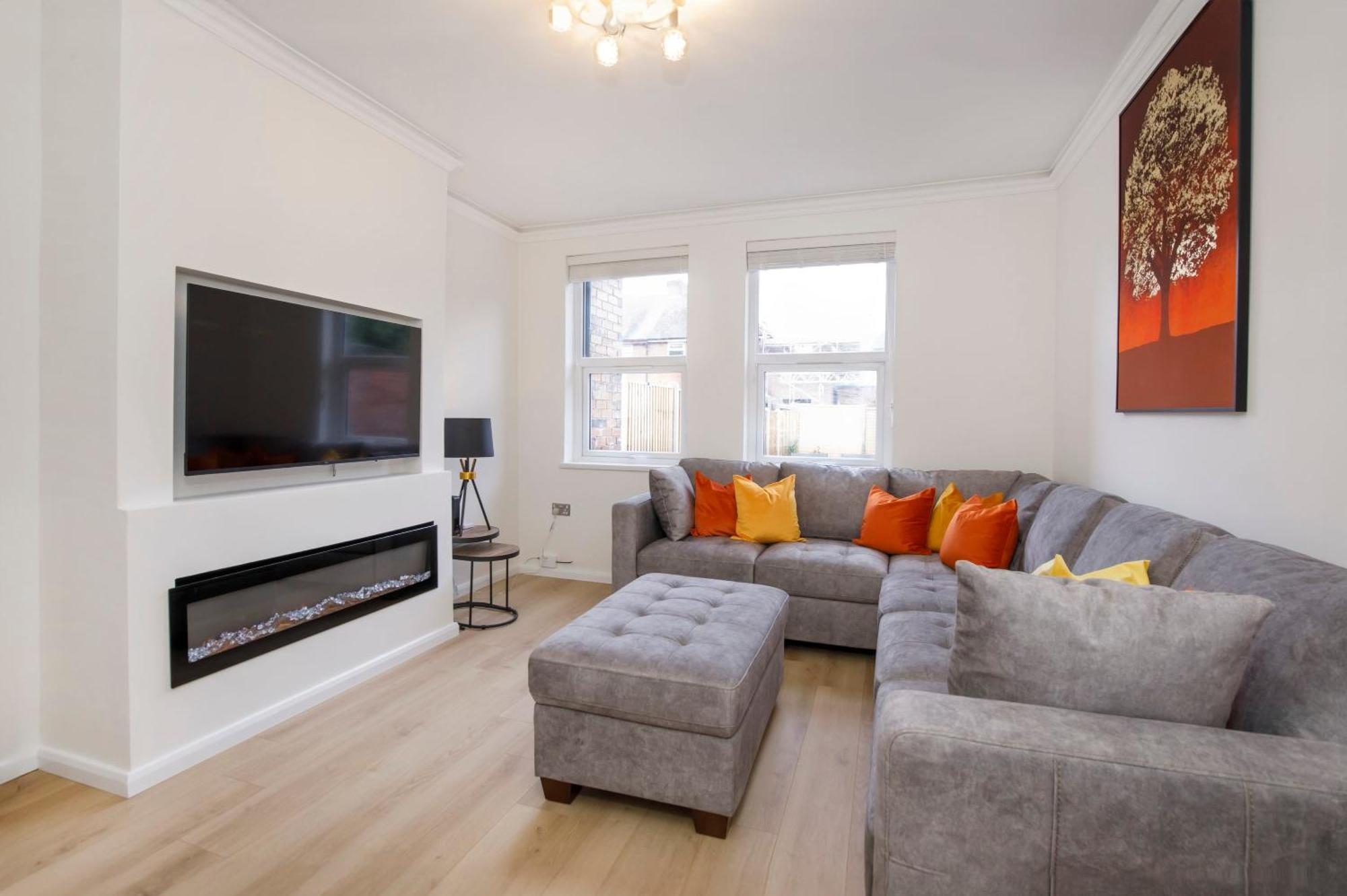 The Burton York 3 Bedroom House Sleeps 6 Экстерьер фото