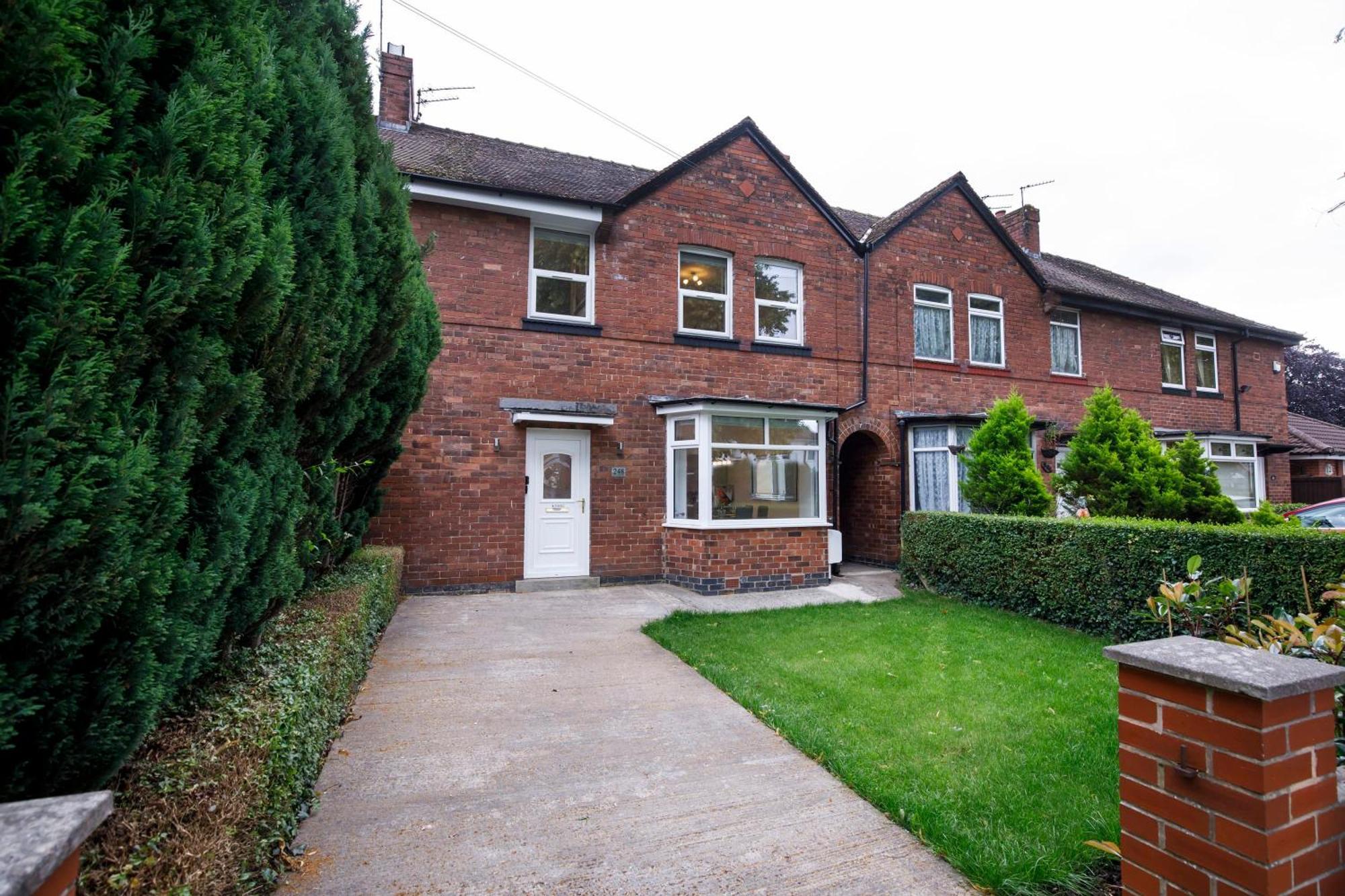 The Burton York 3 Bedroom House Sleeps 6 Экстерьер фото
